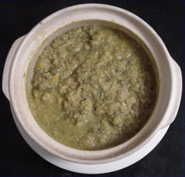 [ Green curry of mung beans and vegetables ]